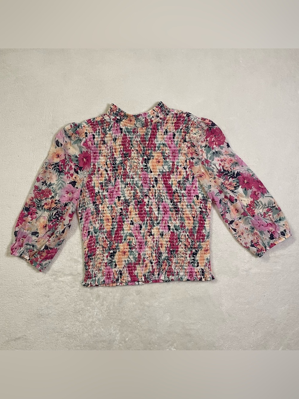 Socialite Floral Ruched Half Sleeve Blouse size M